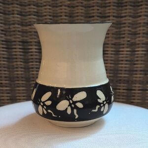 JH Pottery Handcrafted Black and Ivory Dragonfly Vase